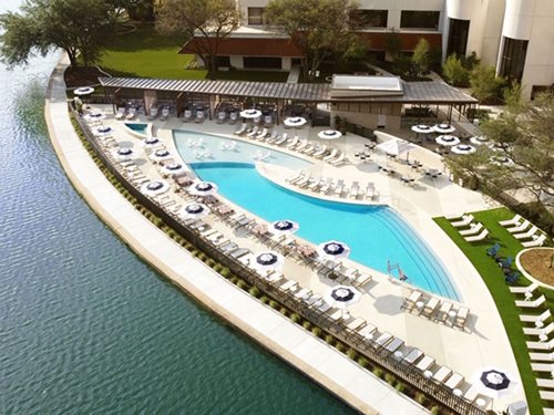 Commercial Concrete
Commercial Concrete
SUNDEK of Tampa
