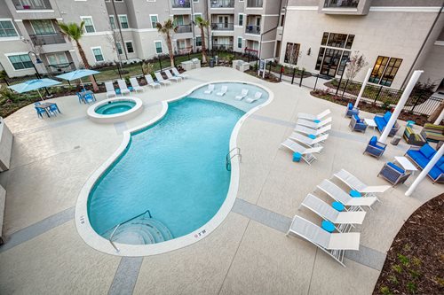 Pool Deck Resurfacing
Pool Deck Resurfacing
SUNDEK of Tampa
