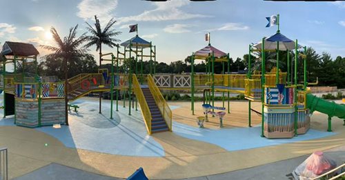 Splash Pads & Waterparks
Splash Pads & Waterparks
SUNDEK of Tampa
