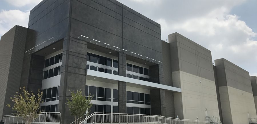 Office & Business Parks
Test
SUNDEK of Tampa
