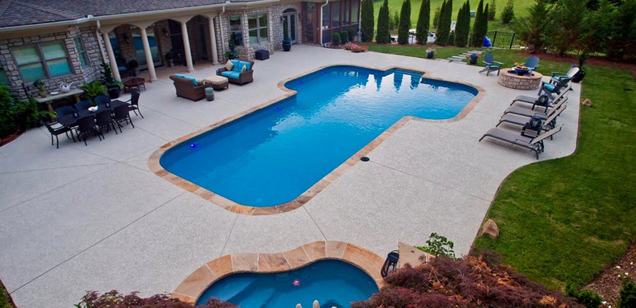 Pool Deck Resurfacing
Test
SUNDEK of Tampa
